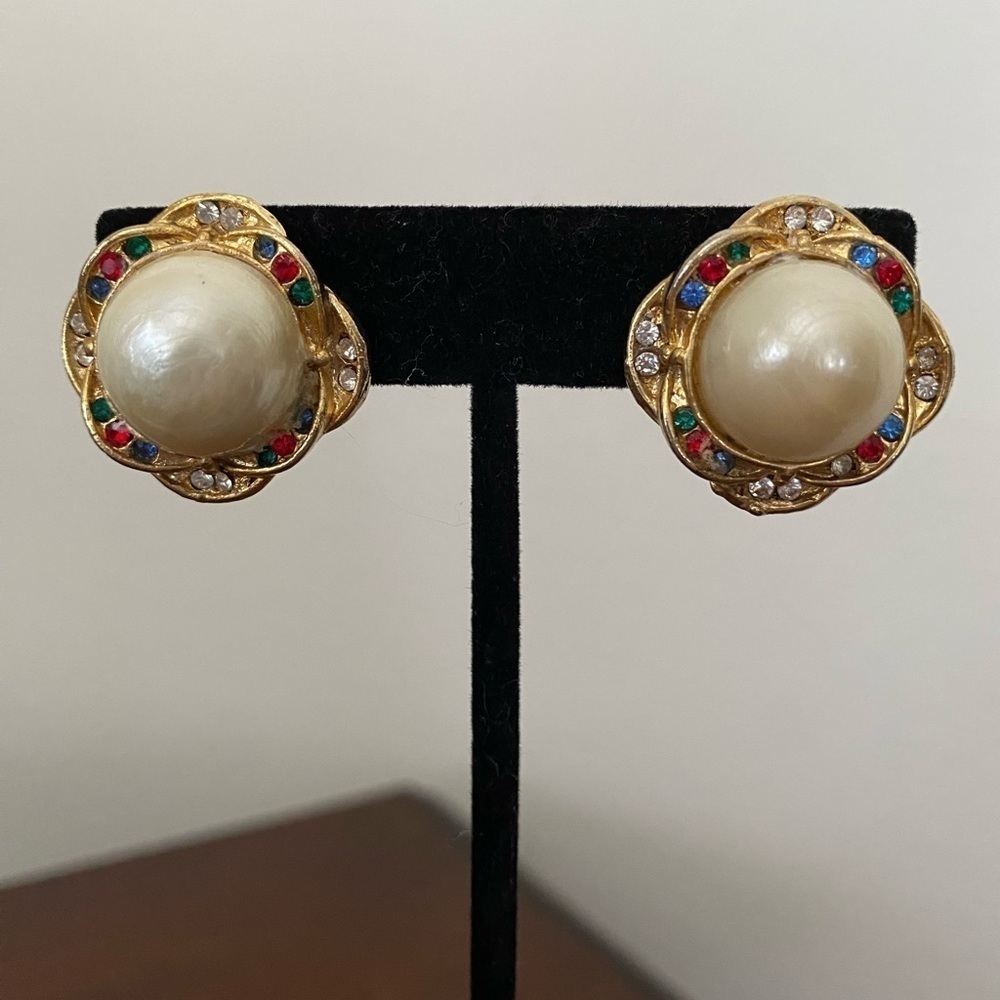 Vintage Faux Pearl Clip-On Earrings/Gold Tone & Multicolor Rhinestones/Statement - Picture 2 of 3